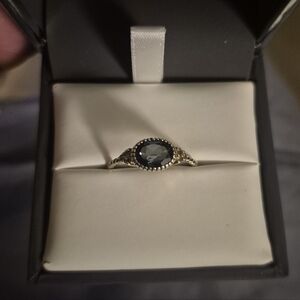 Elegant Silver and Black Women's Ring